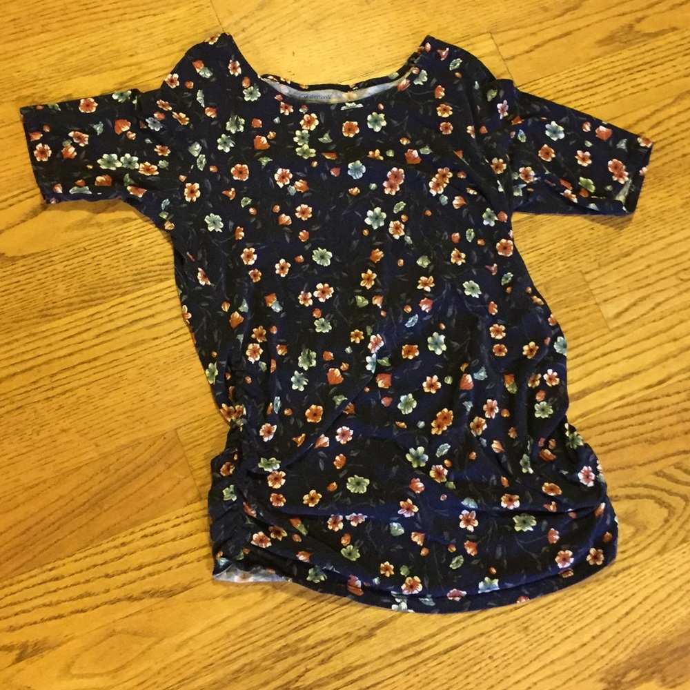 Motherhood Maternity Ruched Top in Blue Floral